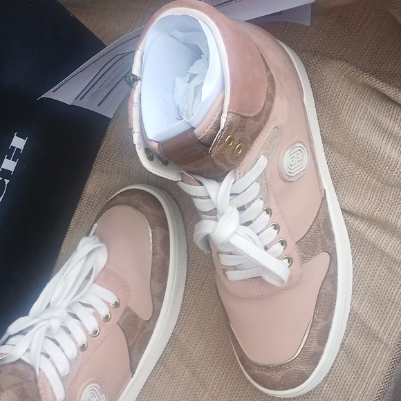 Authentic Coach Signature 'C'  Blush Pink and Brown Canvas High-Tops Sz 10 - Picture 5 of 14